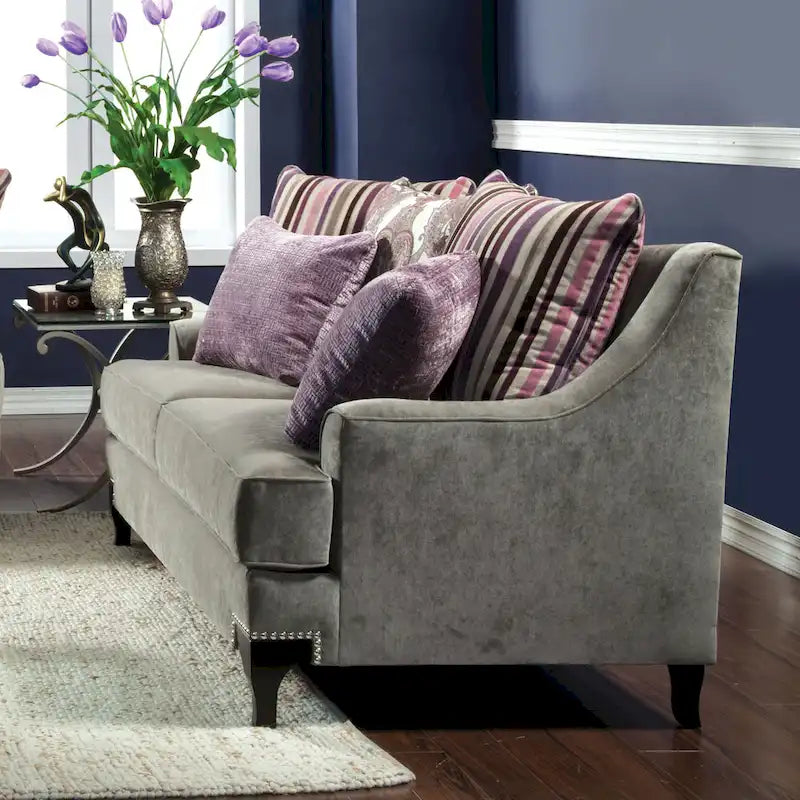 Causeuse contemporaine en tissu rembourré à clous décoratifs