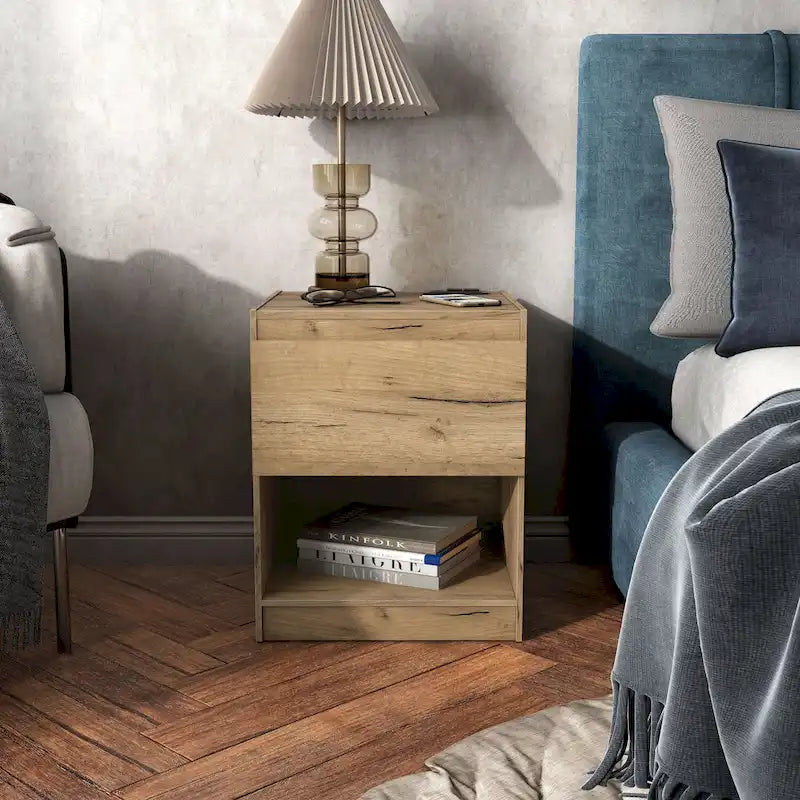 Table de chevet rustique en chêne clair à 1 tiroir avec station de charge et étagère ouverte
